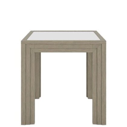 Wilde Side Table
Riverside Furniture